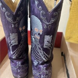 Old Gringo “Selfie” Purple Gray Heeled Boots with Intricate Embroidery